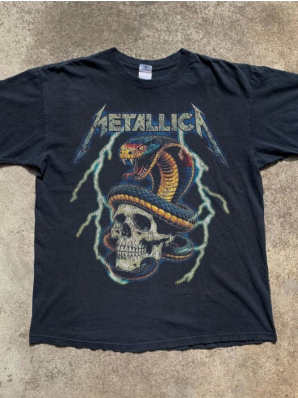 Metallica-Snake and Skull Graphic T Shirt